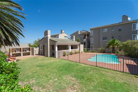 False - Apartment For Sale in Greenways Golf Estate, Strand, Western Cape - M127095