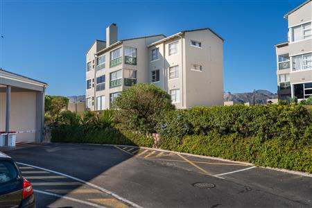 False - Apartment For Sale in Greenways Golf Estate, Strand, Western Cape - M127095
