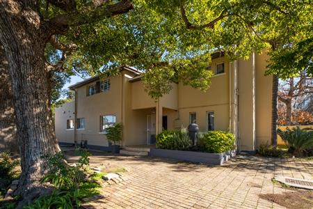 House For Sale in Langerug, Worcester, Western Cape - M121403