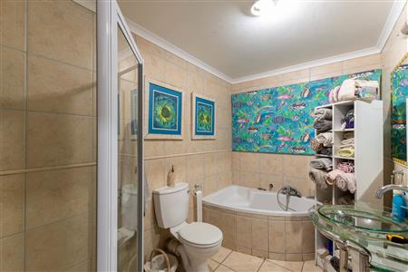 House Unavailable in Signal Hill, Plettenberg Bay, Western Cape - M127110