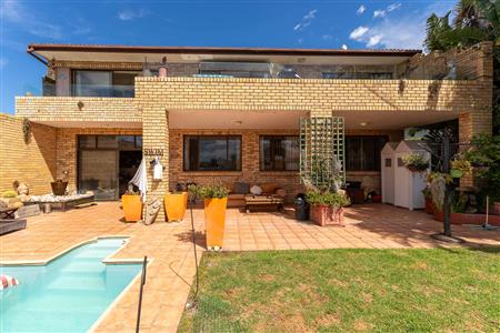 House Unavailable in Signal Hill, Plettenberg Bay, Western Cape - M127110