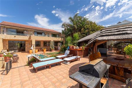 House Unavailable in Signal Hill, Plettenberg Bay, Western Cape - M127110