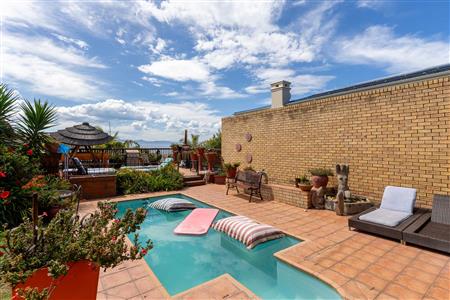House Unavailable in Signal Hill, Plettenberg Bay, Western Cape - M127110