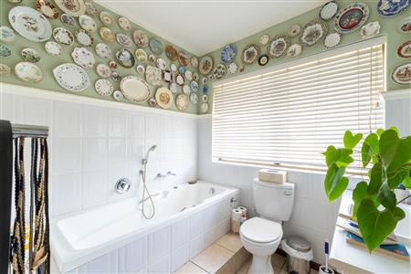 House Unavailable in Signal Hill, Plettenberg Bay, Western Cape - M127110