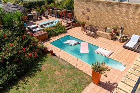 House Unavailable in Signal Hill, Plettenberg Bay, Western Cape - M127110