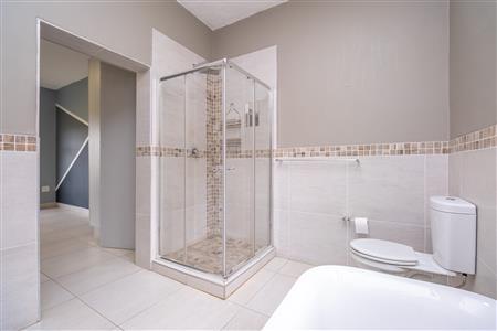 House For Sale in Noordheuwel, Krugersdorp, Gauteng - M127118