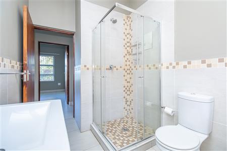 House For Sale in Noordheuwel, Krugersdorp, Gauteng - M127118