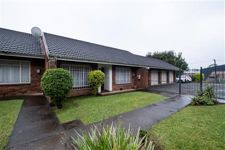 Townhouse For Sale in Howick Central, Howick, KwaZulu Natal - M127127