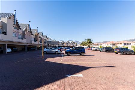 Apartment For Sale in Whispering Pines, Gordons Bay Central, Gordons Bay, Western Cape - M127140