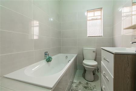 False - Townhouse Sold in Bendor, Polokwane, Limpopo - M127147
