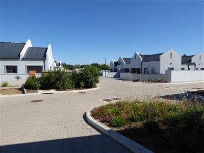 House For Sale in Robertson, Western Cape - M127144