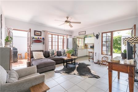 False - Townhouse Sold in Hilton Central, Hilton, KwaZulu Natal - M126087