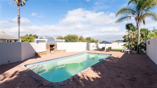 False - House For Sale in Uniepark, Stellenbosch, Western Cape - M127161