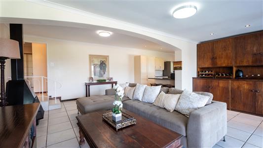 False - House For Sale in Uniepark, Stellenbosch, Western Cape - M127161