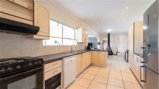 False - House For Sale in Uniepark, Stellenbosch, Western Cape - M127161
