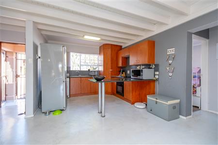 House For Sale in Fourways, Sandton, Gauteng - M127153