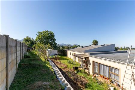 House For Sale in Denneoord, George, Western Cape - M127154