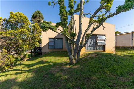 House For Sale in Denneoord, George, Western Cape - M127154