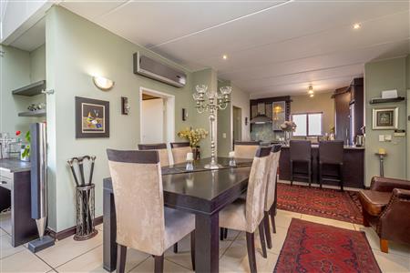 False - House For Sale in Fourways, Sandton, Gauteng - M123631