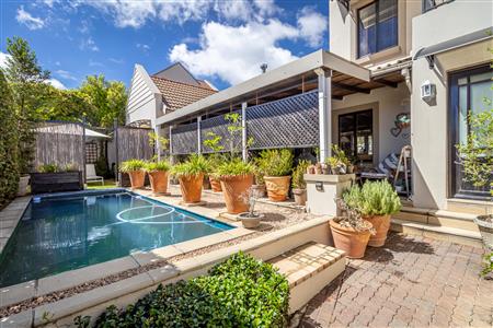 False - House For Sale in Fourways, Sandton, Gauteng - M123631