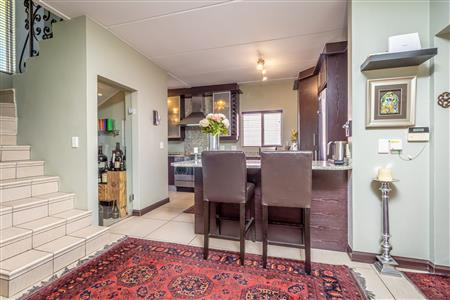 False - House For Sale in Fourways, Sandton, Gauteng - M123631
