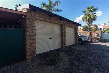 Townhouse For Sale in Sterpark, Polokwane, Limpopo - M127177