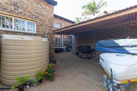 Townhouse For Sale in Sterpark, Polokwane, Limpopo - M127177