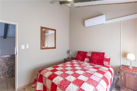 Townhouse For Sale in Sterpark, Polokwane, Limpopo - M127177