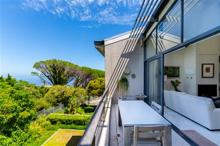 False - Apartment For Sale in Camps Bay, Cape Town, Western Cape - M126552
