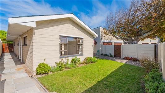False - House For Sale in Zeekoevlei, Cape Town, Western Cape - M127085