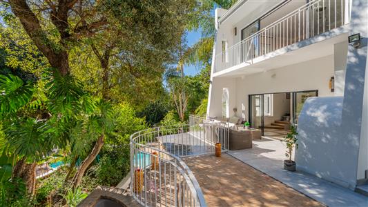 House For Sale in Lemoenkloof, Paarl, Western Cape - M127182