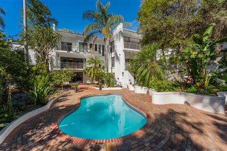 House For Sale in Lemoenkloof, Paarl, Western Cape - M127182