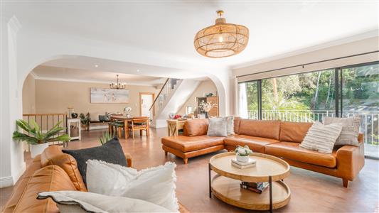 House For Sale in Lemoenkloof, Paarl, Western Cape - M127182