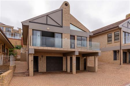 House Unavailable in Menkenkop, Mossel Bay, Western Cape - M127194