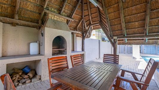 House For Sale in Randpark Ridge, Randburg, Gauteng - M127195