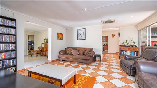 House For Sale in Randpark Ridge, Randburg, Gauteng - M127195