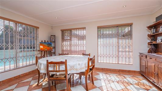 House For Sale in Randpark Ridge, Randburg, Gauteng - M127195