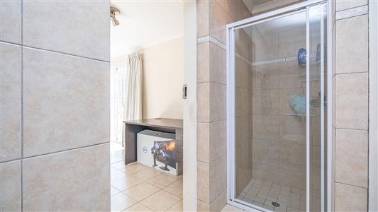 House For Sale in Randpark Ridge, Randburg, Gauteng - M127195