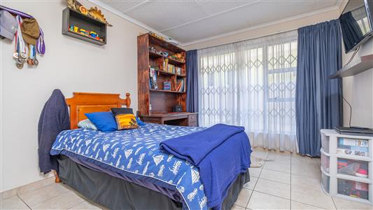 House For Sale in Randpark Ridge, Randburg, Gauteng - M127195