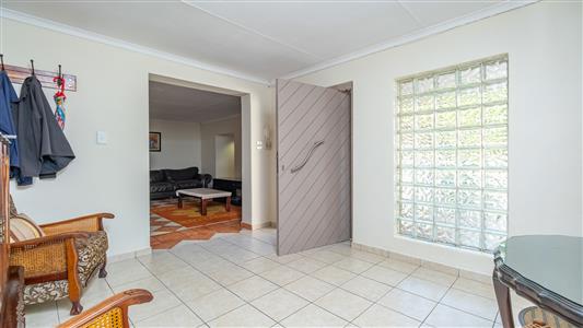 House For Sale in Randpark Ridge, Randburg, Gauteng - M127195