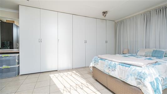 House For Sale in Randpark Ridge, Randburg, Gauteng - M127195
