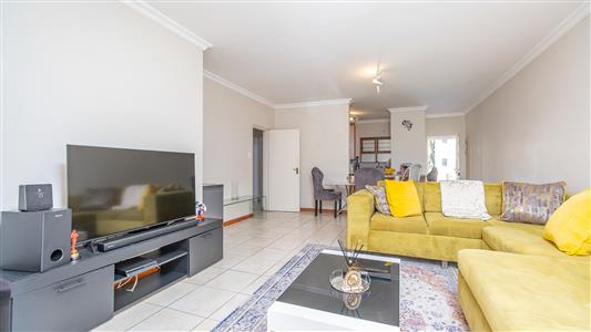 Apartment For Sale in Bryanston, Sandton, Gauteng - M127219