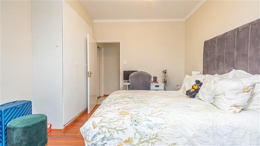 Apartment For Sale in Bryanston, Sandton, Gauteng - M127219