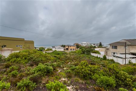 False - Vacant Land For Sale in Struisbaai, Western Cape - M125494