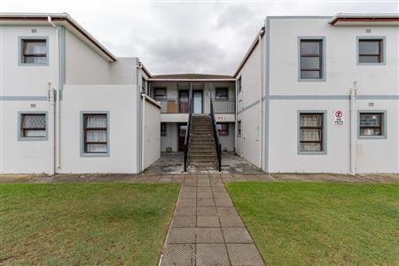 Apartment Unavailable in Twin Palms, Strand, Western Cape - M127218