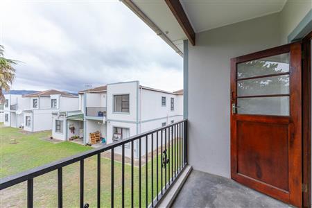 Apartment Unavailable in Twin Palms, Strand, Western Cape - M127218