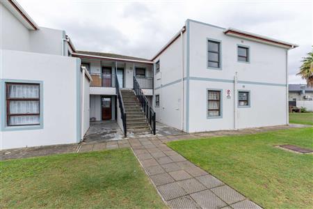 Apartment Unavailable in Twin Palms, Strand, Western Cape - M127218