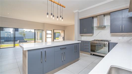 House For Sale in Midstream Meadows, Midstream Estate, Centurion, Gauteng - M127227