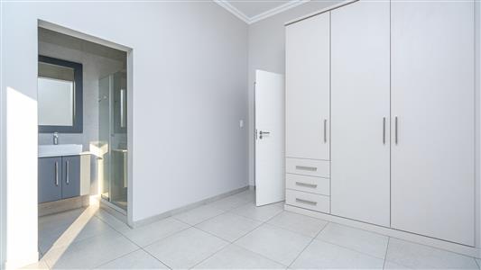 House For Sale in Midstream Meadows, Midstream Estate, Centurion, Gauteng - M127227