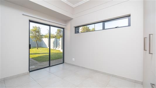 House For Sale in Midstream Meadows, Midstream Estate, Centurion, Gauteng - M127227
